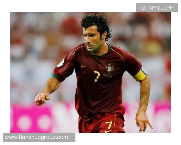 世界十大足球后卫球星盘点 传奇防线背后的伟大故事与成就 世界十大足球后卫球星盘点 传奇防线背后的伟大故事与成就